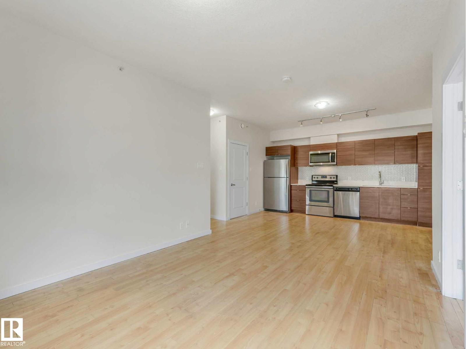 #406 9519 160 AV NW — photo 10