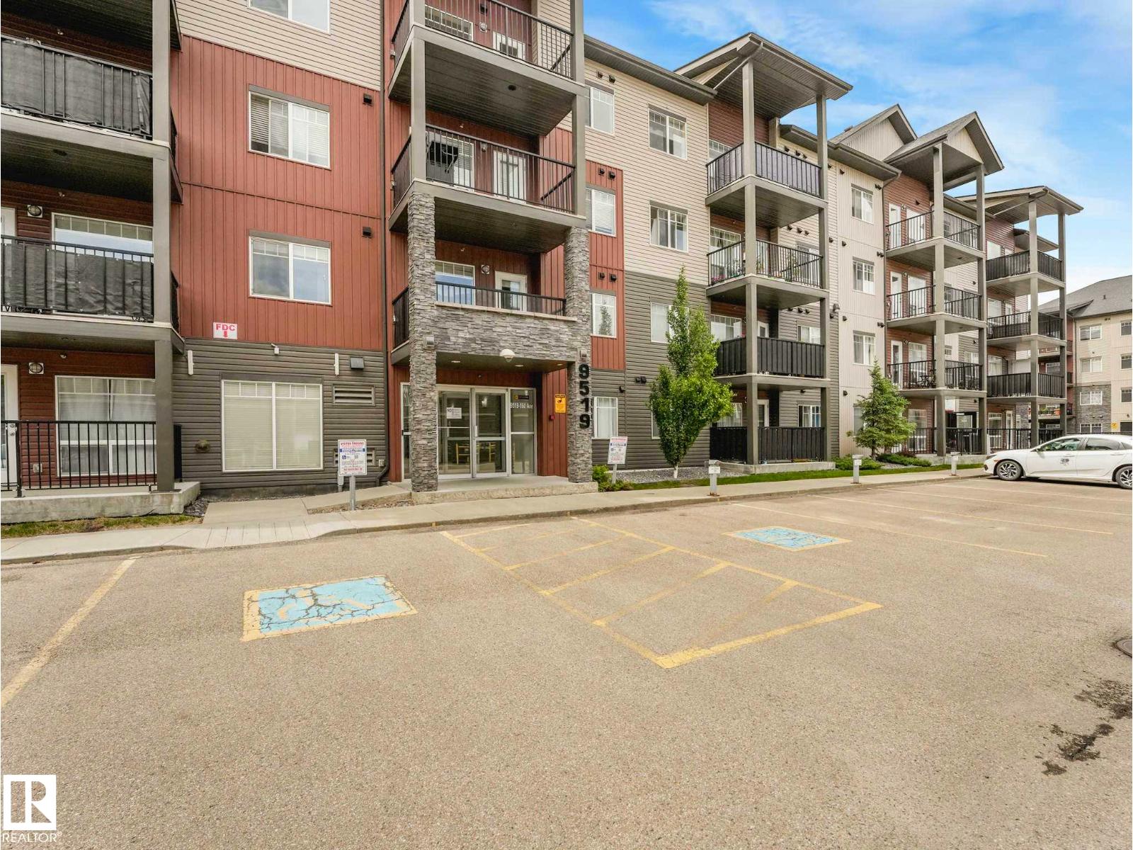 #406 9519 160 AV NW — photo 30