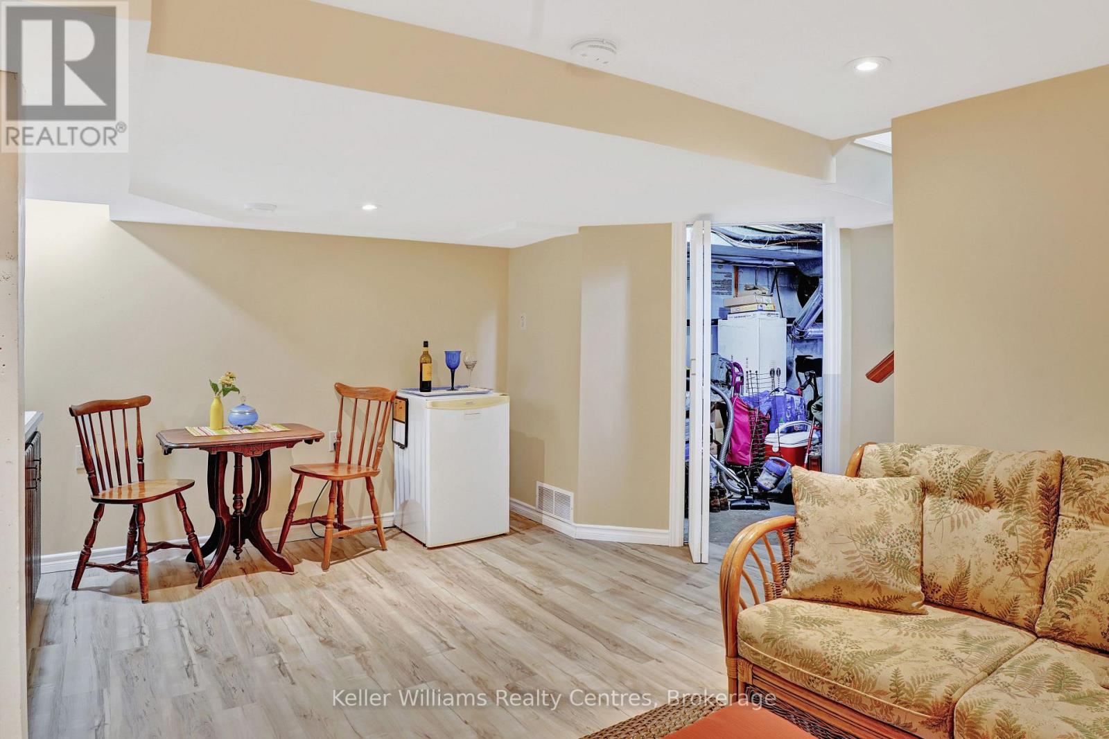 880 16TH STREET W - 37