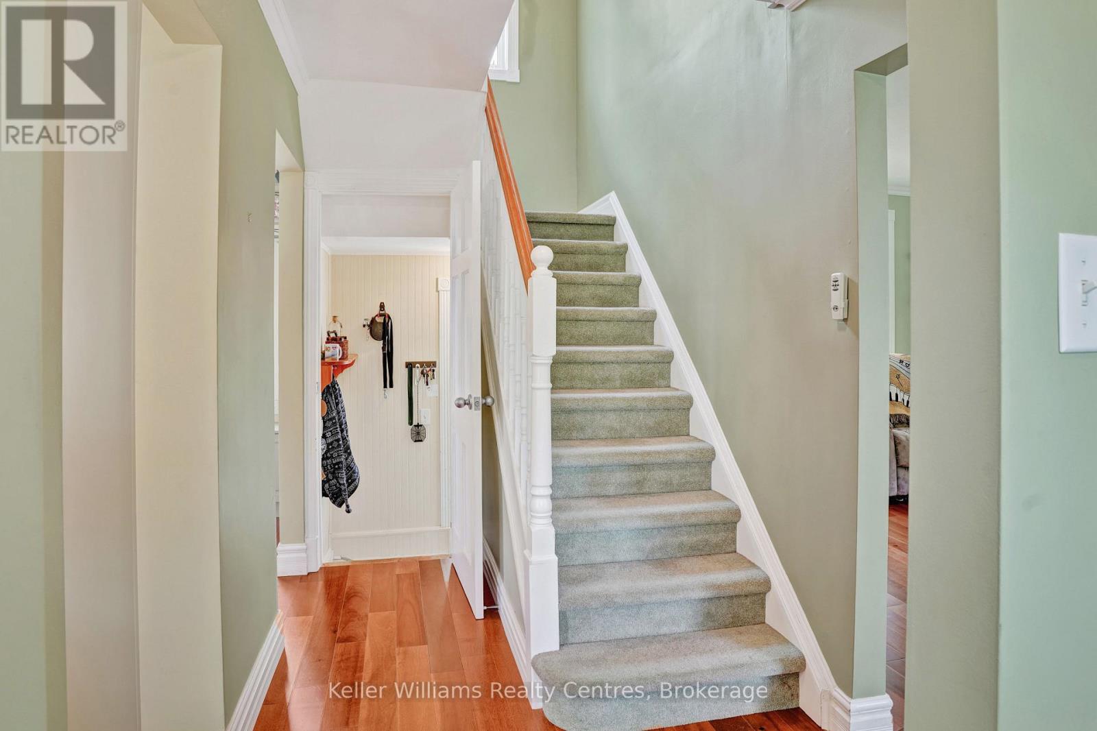 880 16TH STREET W - 13