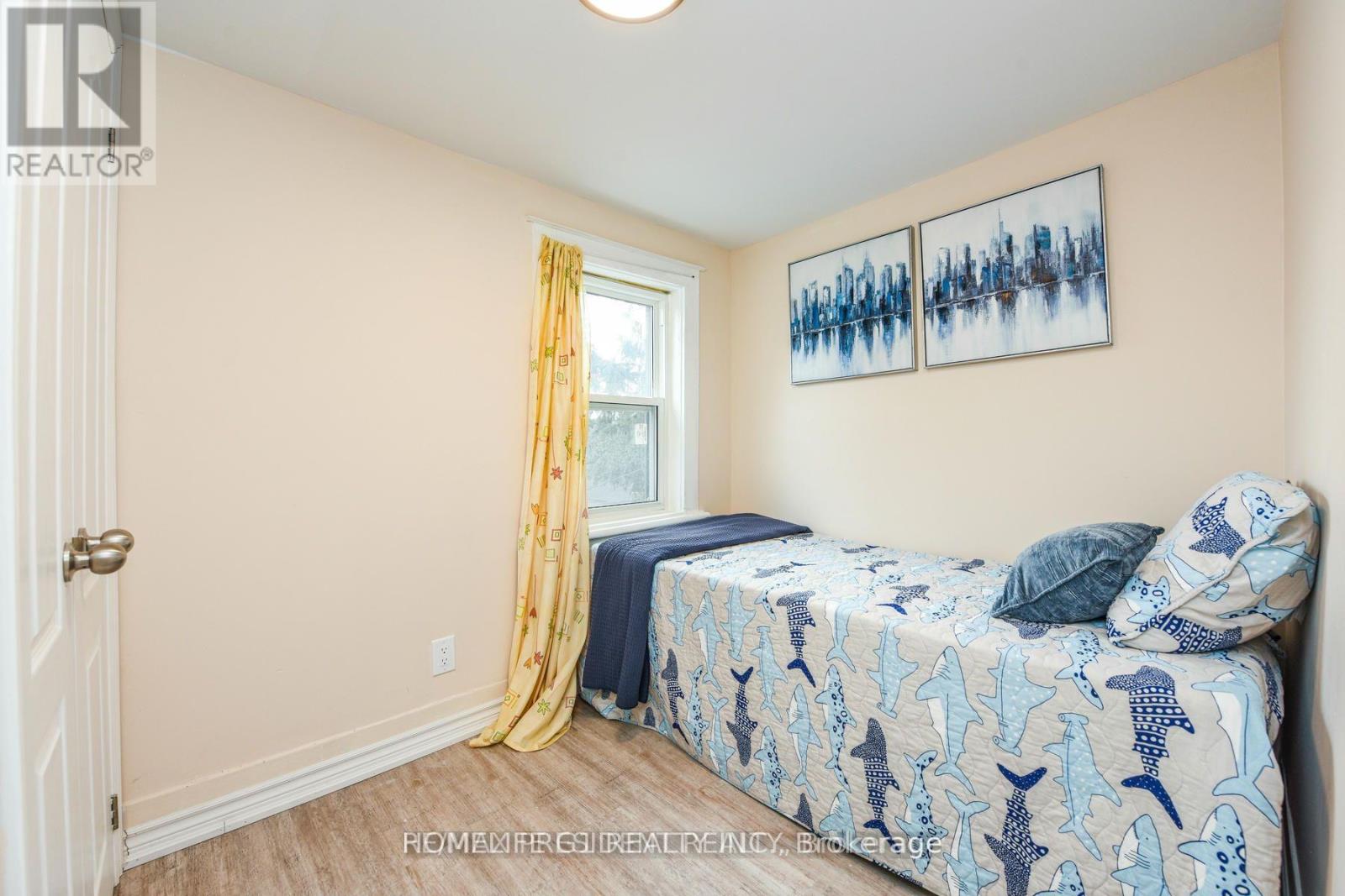 23 MYRTLE AVENUE - 14