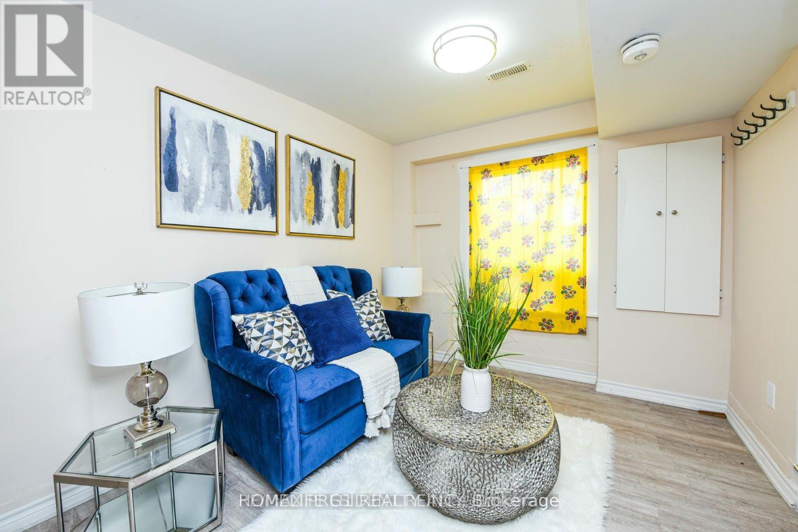 23 MYRTLE AVENUE - 6