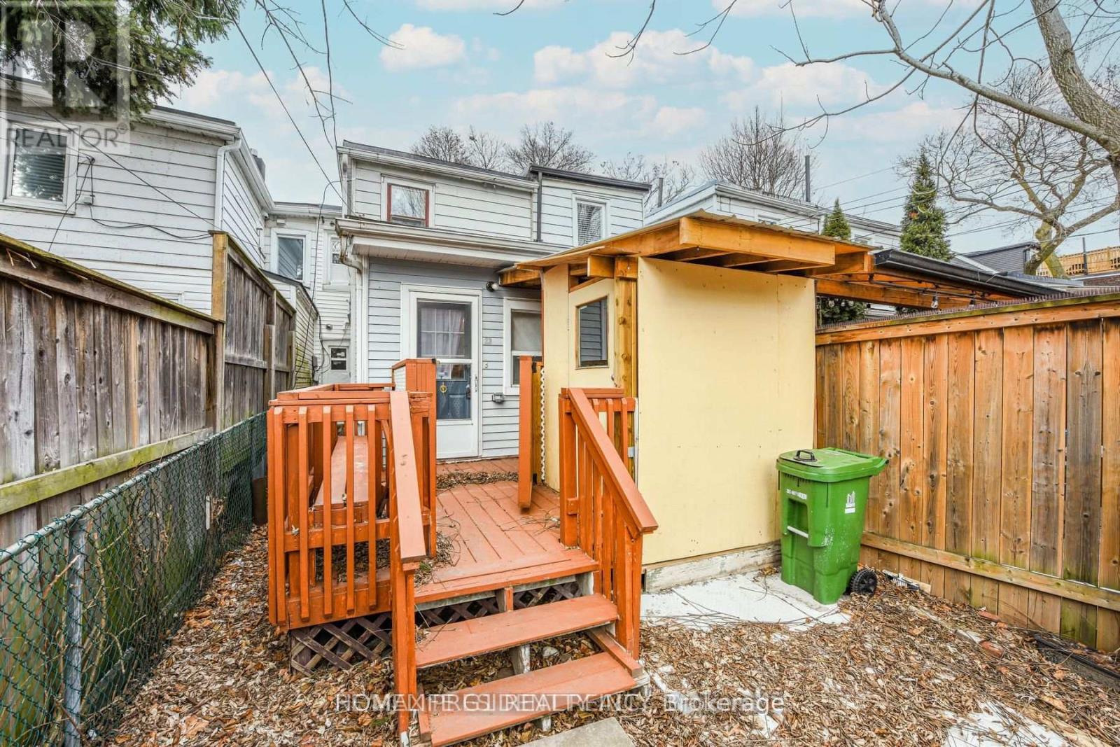 23 MYRTLE AVENUE - 4
