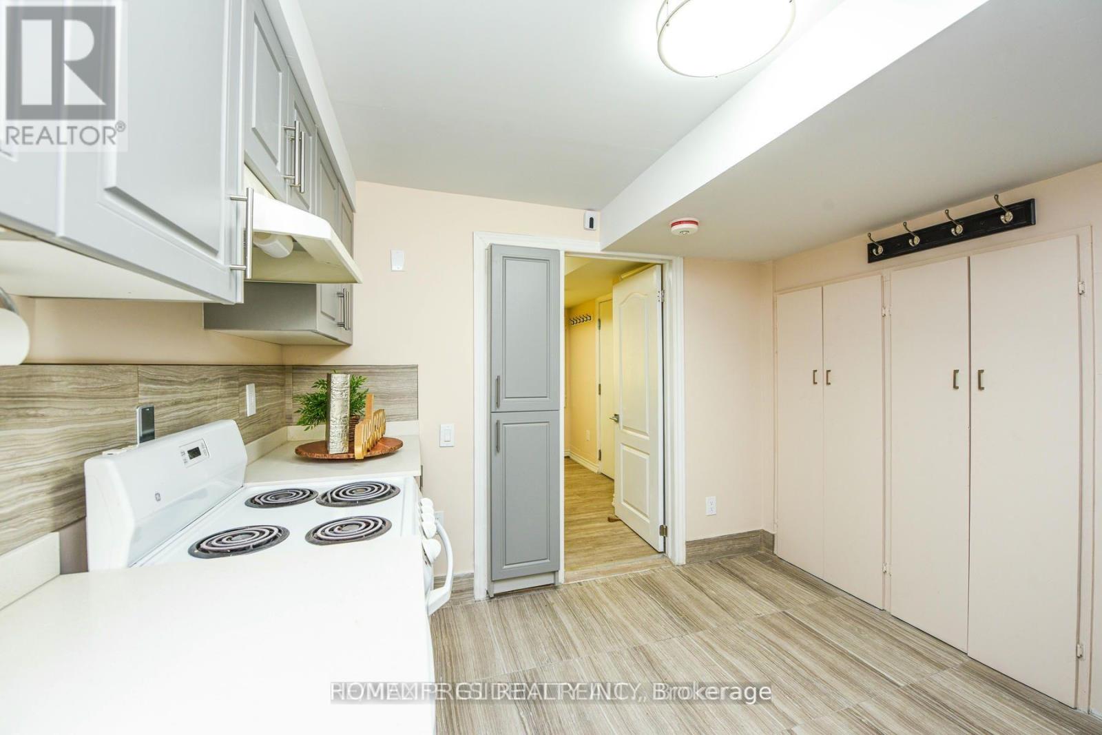 23 MYRTLE AVENUE - 8