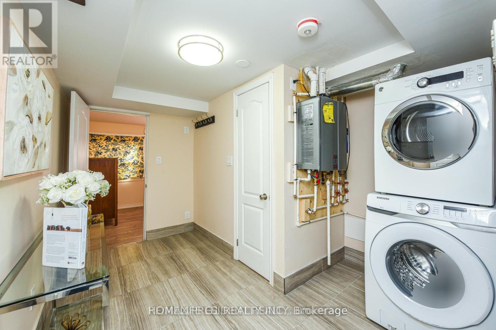 23 MYRTLE AVENUE - 39