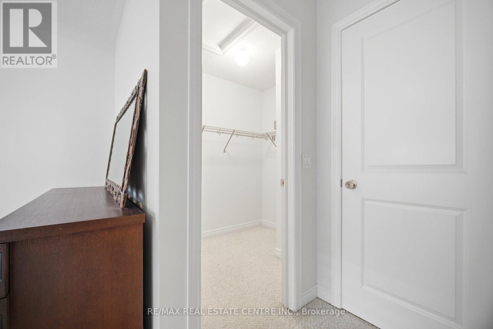 3051 ISAAC AVENUE - 33