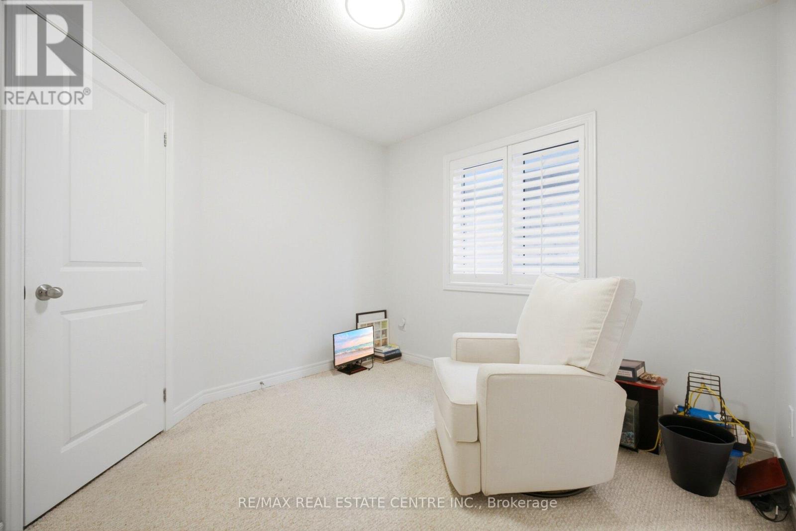 3051 ISAAC AVENUE - 42