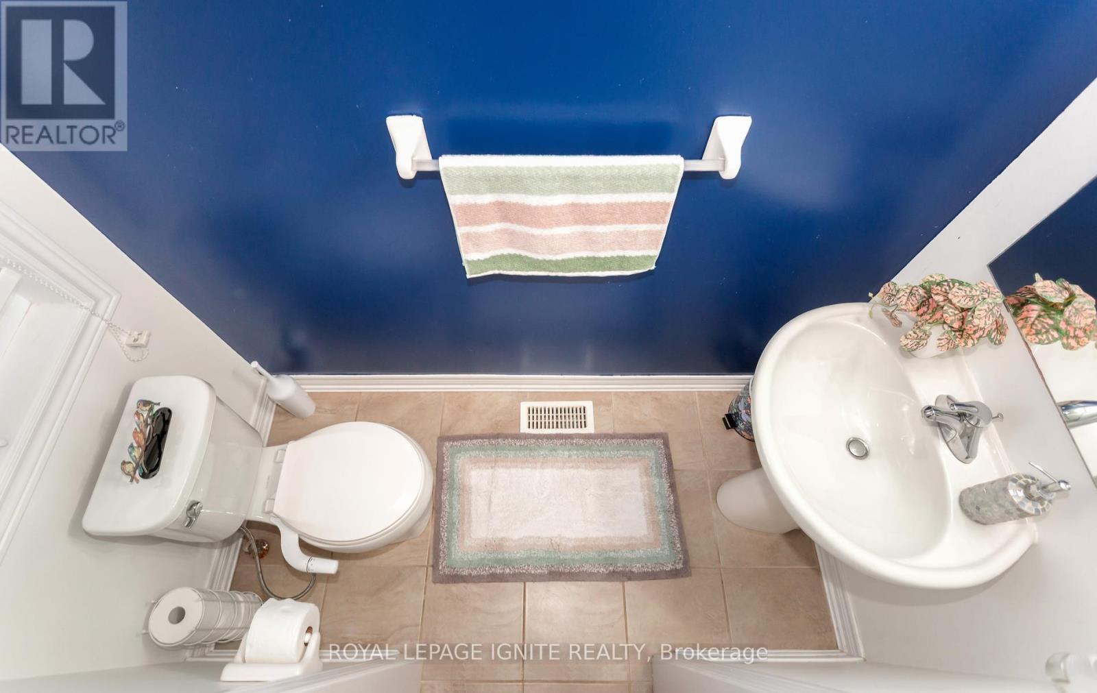 114 PARKINSON CRESCENT - 15