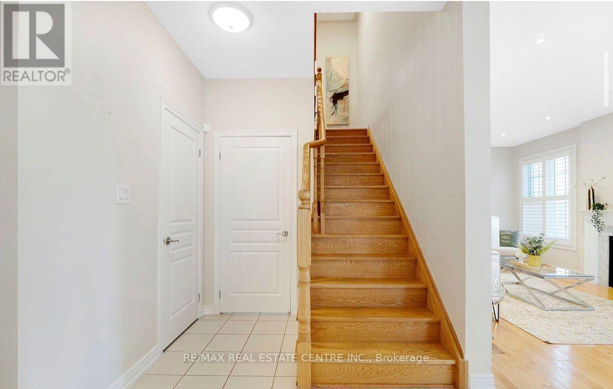 161 BONNIE BRAES DRIVE - 25