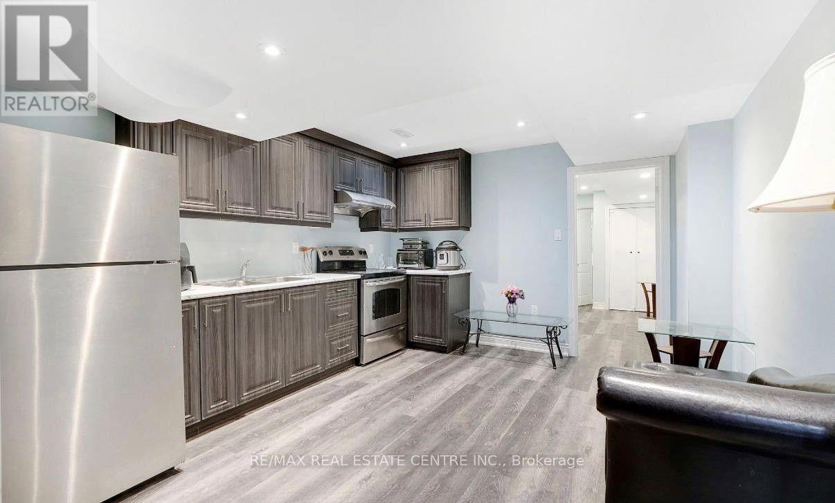 161 BONNIE BRAES DRIVE - 32