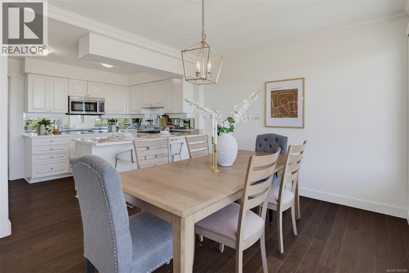 #PH52 2829 Arbutus Rd - 15