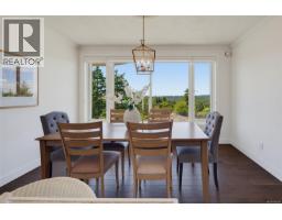 Ph52 2829 Arbutus Rd, Saanich, BC V8N5X5 Photo 17