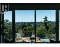 Ph52 2829 Arbutus Rd, Saanich, BC V8N5X5 Photo 38