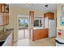 Ph52 2829 Arbutus Rd, Saanich, BC V8N5X5 Photo 53