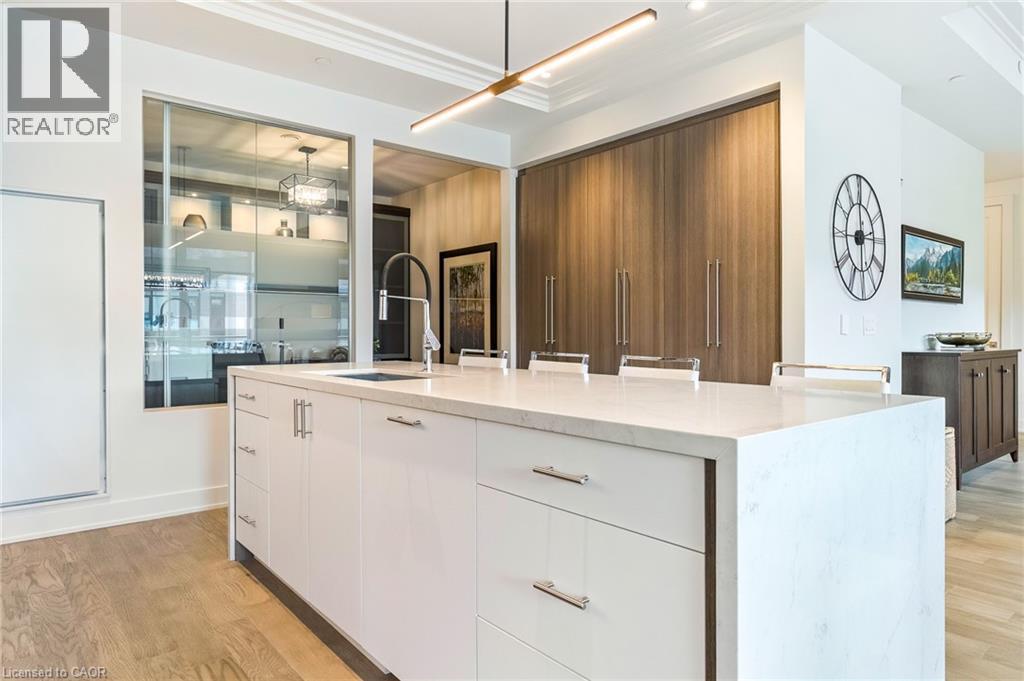 #303 123 MAURICE Drive - 16