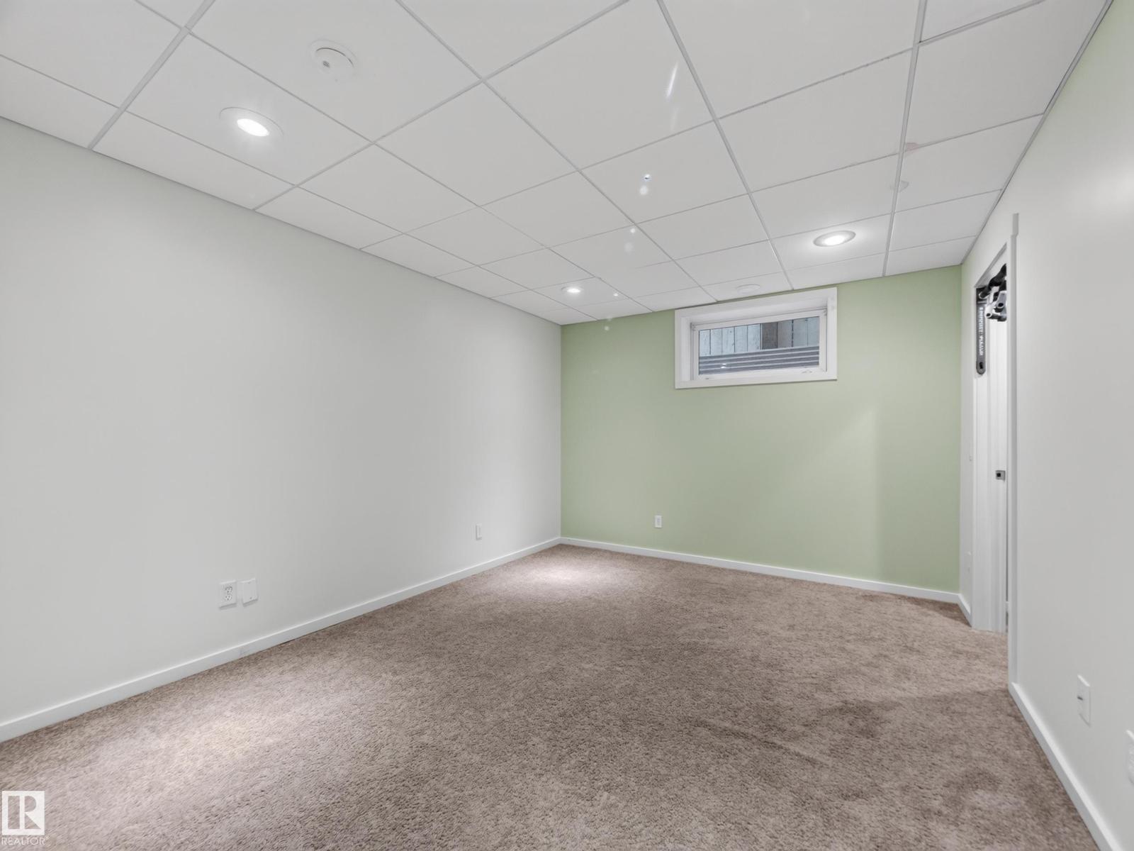 205 SHEPPARD CO SW — photo 37