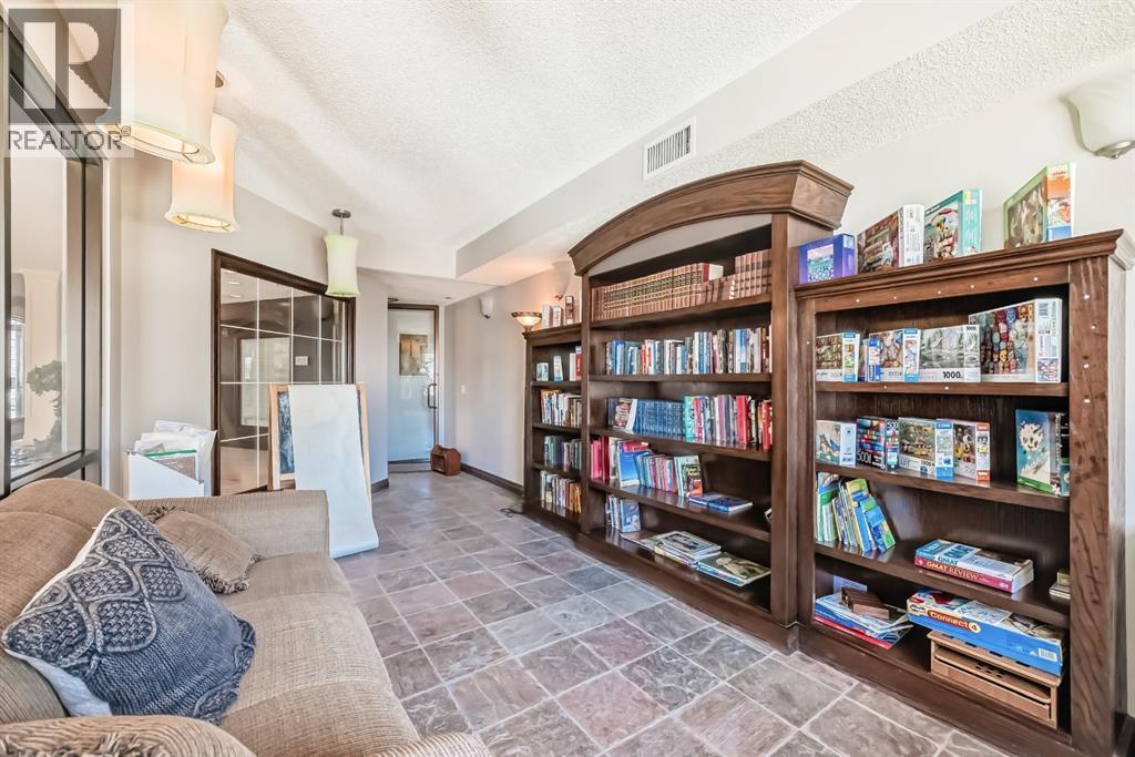 #321 8 Prestwick Pond Terrace SE - 9