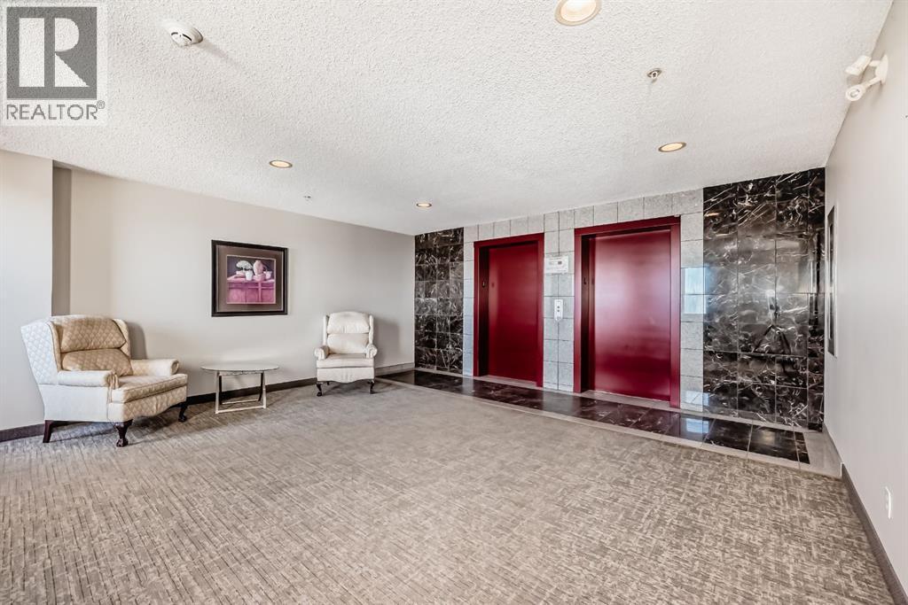 #321 8 Prestwick Pond Terrace SE - 13