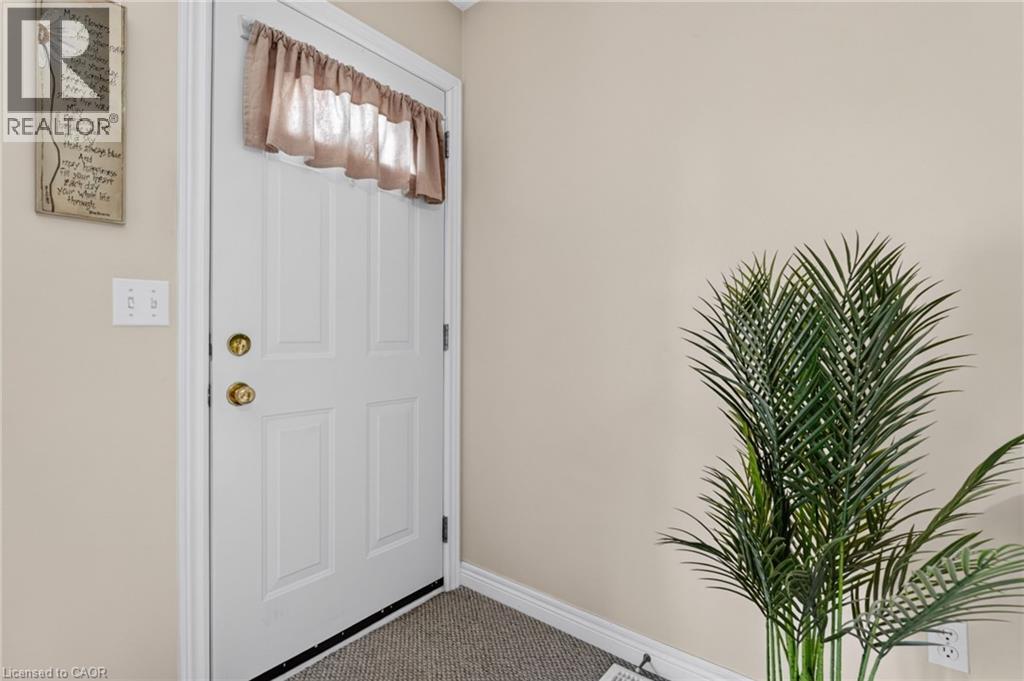 2-bedroom home for sale at 217 PINE Street, Dunnville ON · photo 7 of 45