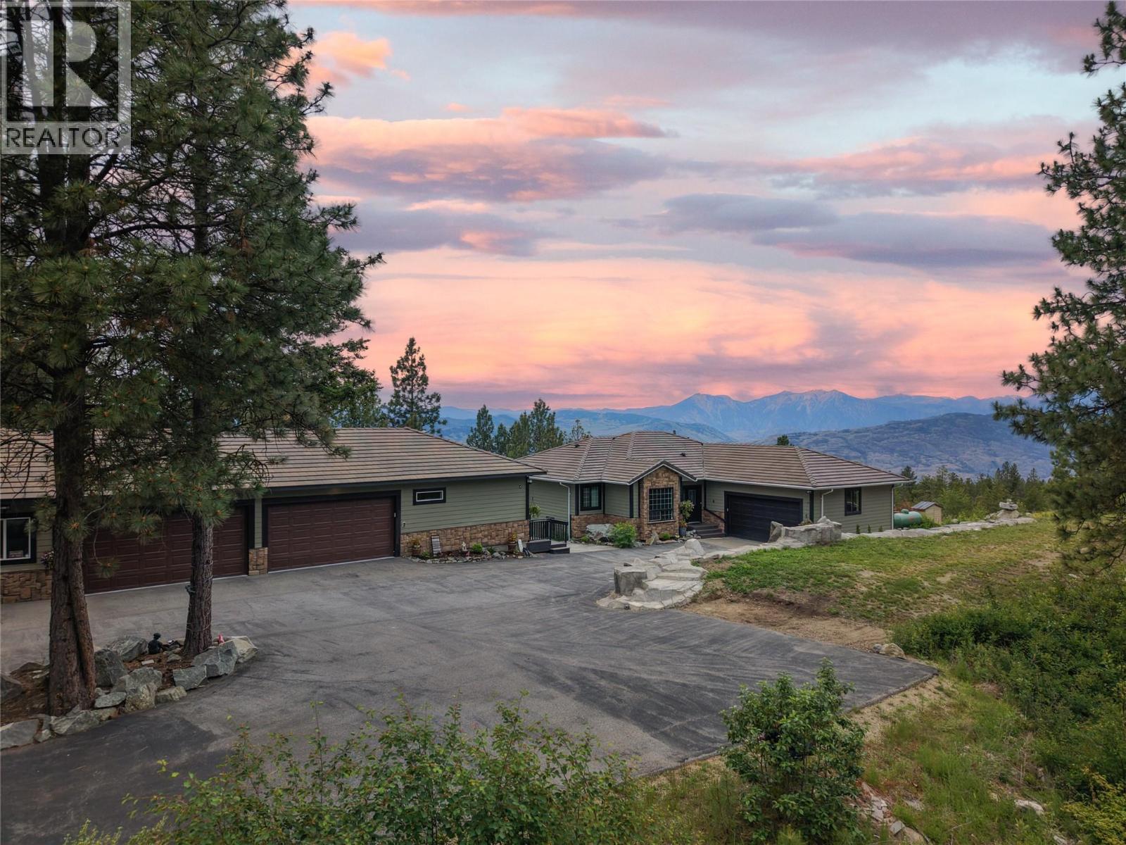 1370 Bullmoose Way - 1