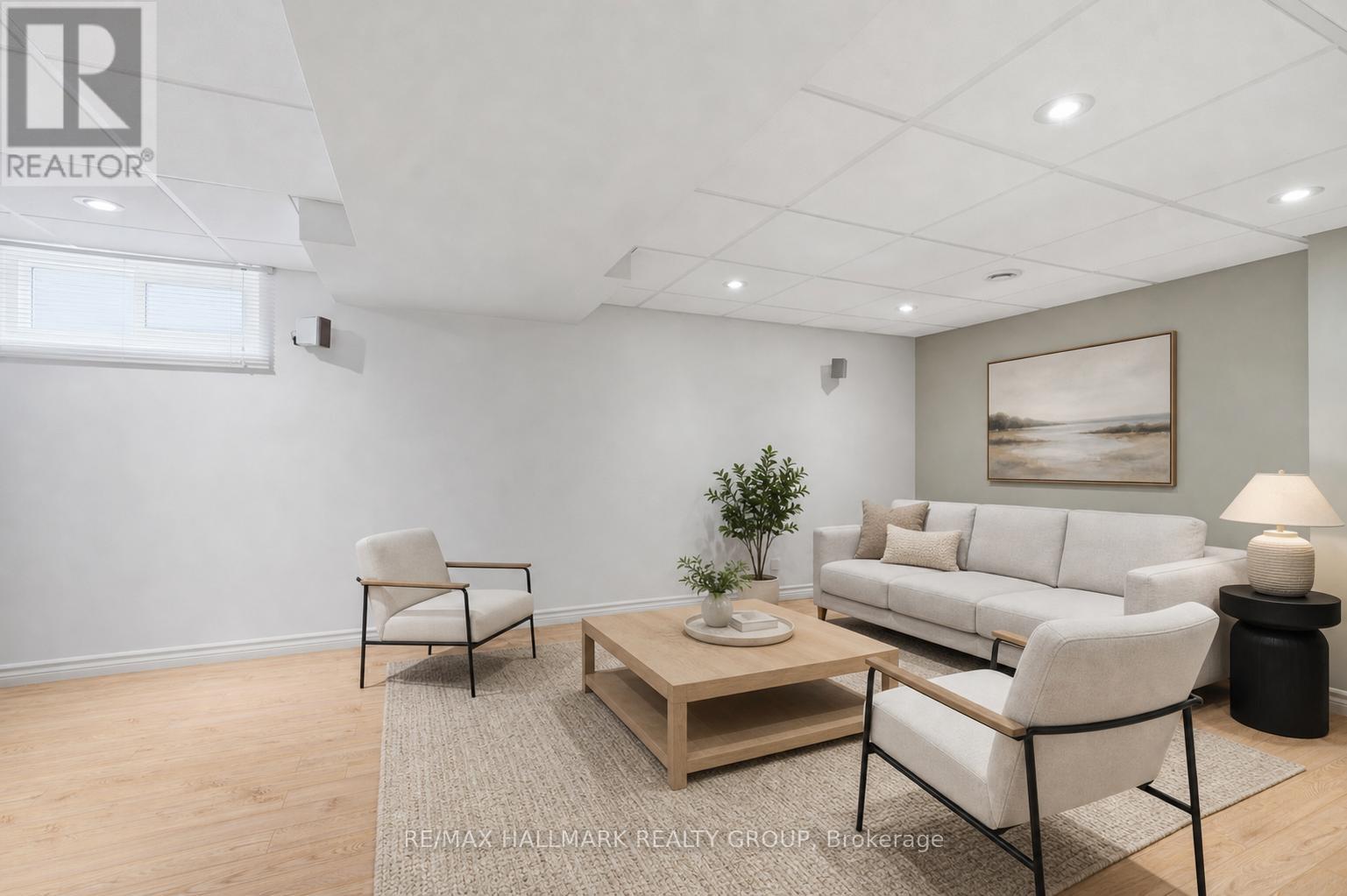 3 Bed, 3 Bath House for Sale in Ottawa – 8052 JEANNE D’ARC BOULEVARD, Ottawa – MLS# X13469634 - Image 36