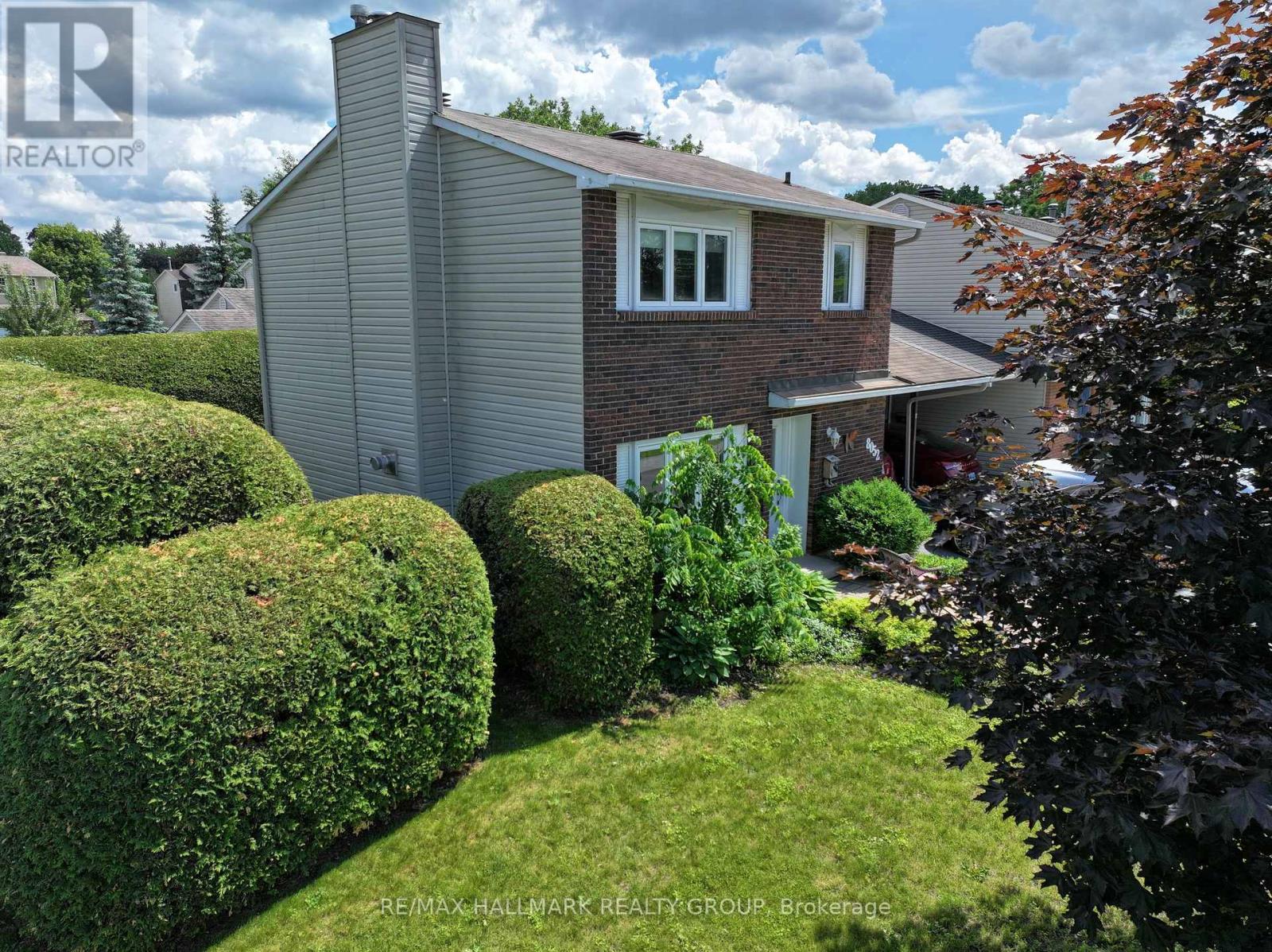 3 Bed, 3 Bath House for Sale in Ottawa – 8052 JEANNE D’ARC BOULEVARD, Ottawa – MLS# X13469634 - Image 43