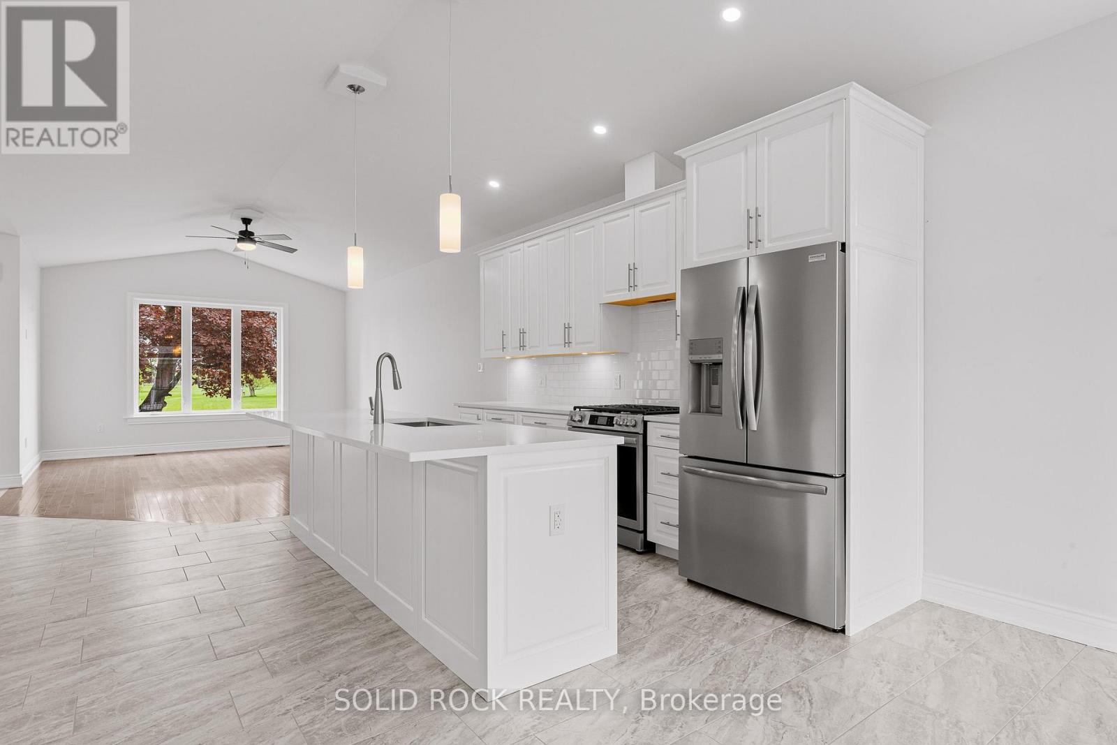 30 LAKEVIEW DRIVE - Image 18