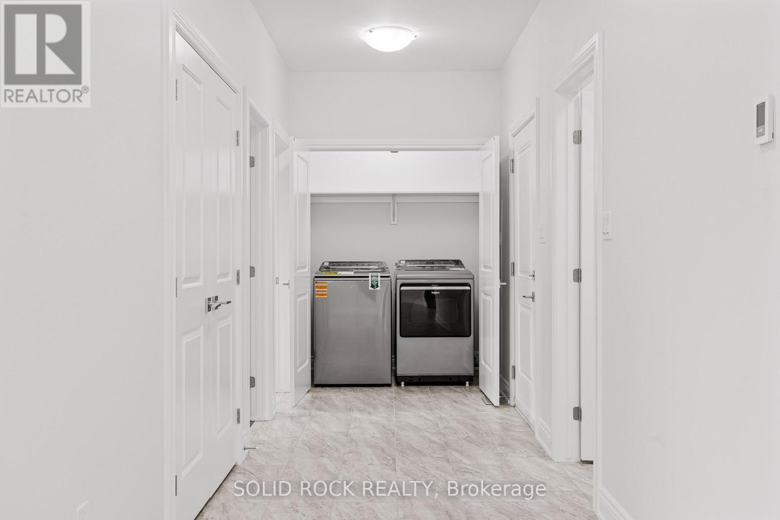 30 LAKEVIEW DRIVE - Image 20