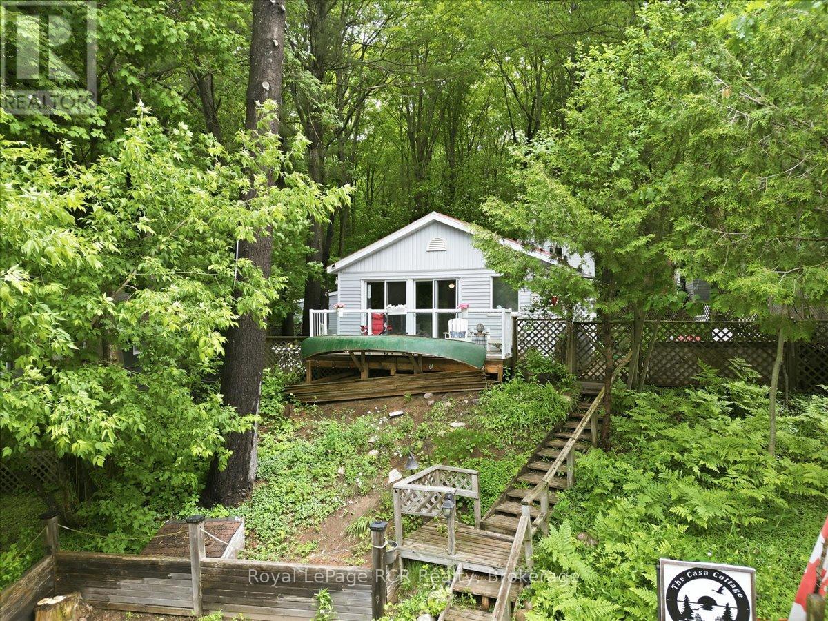 45 ANDREW DRIVE - 4