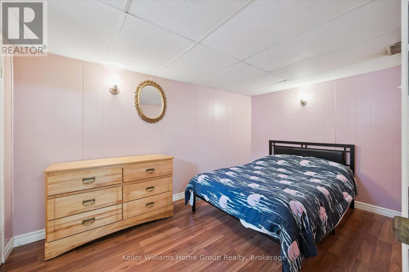 27 OMAR STREET - 30