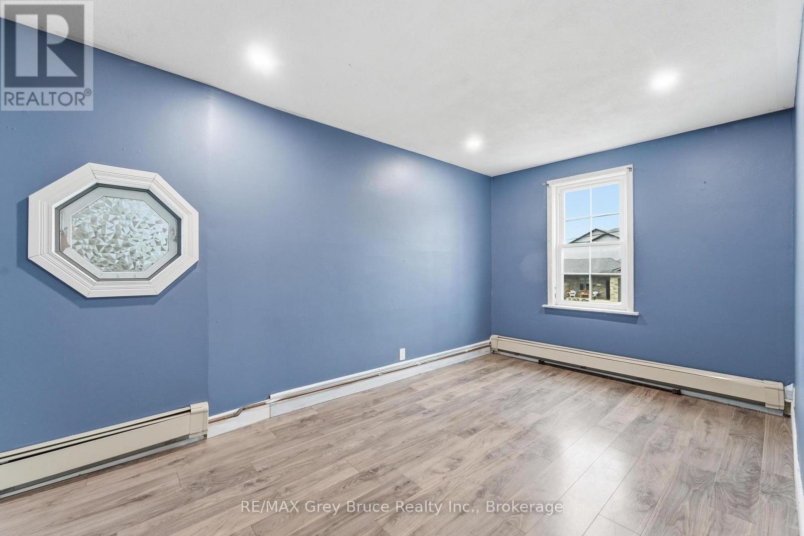 43 4TH STREET NW - 20