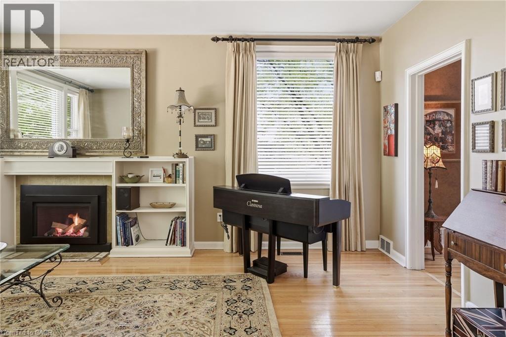73 LEMON Street - Image 6