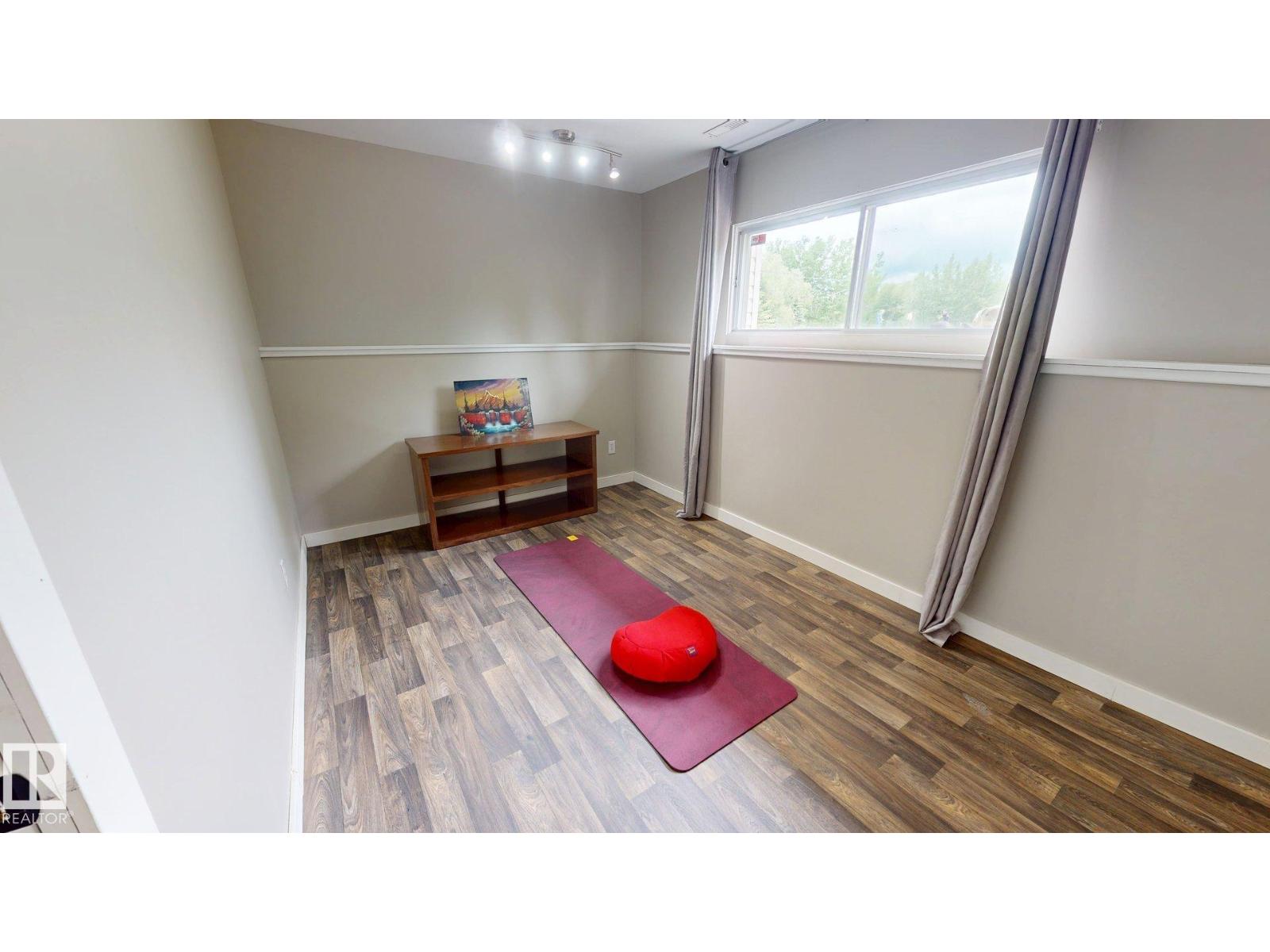 27309 TWP 534 - 18
