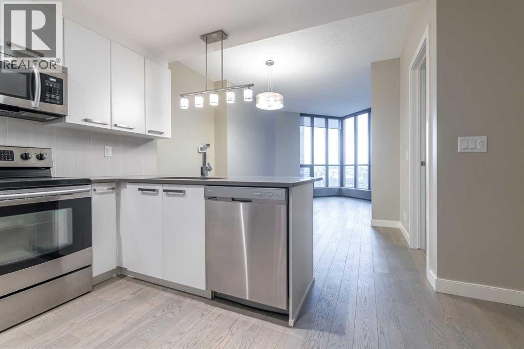#809 225 11 Avenue SE - 3