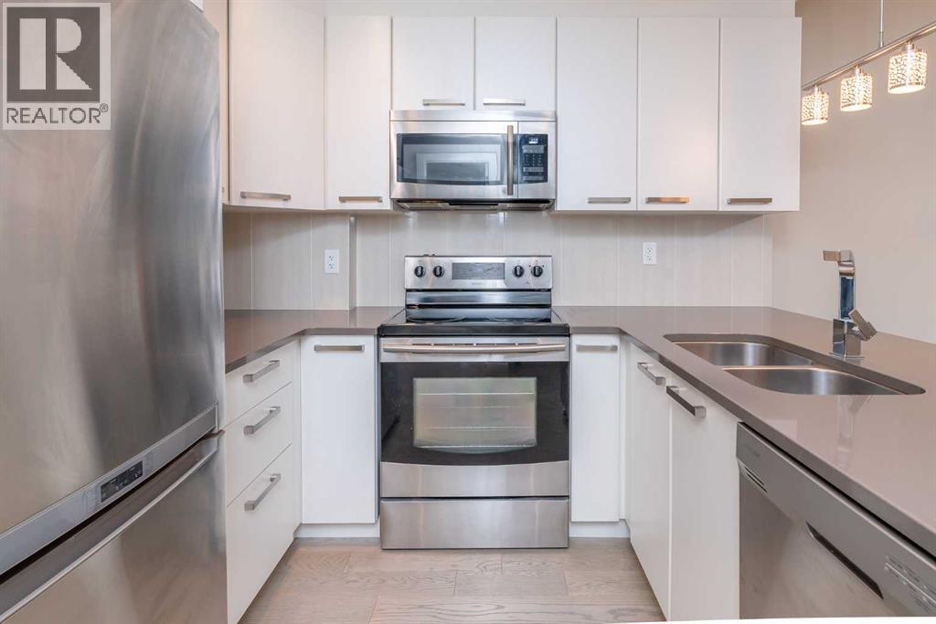 #809 225 11 Avenue SE - 4