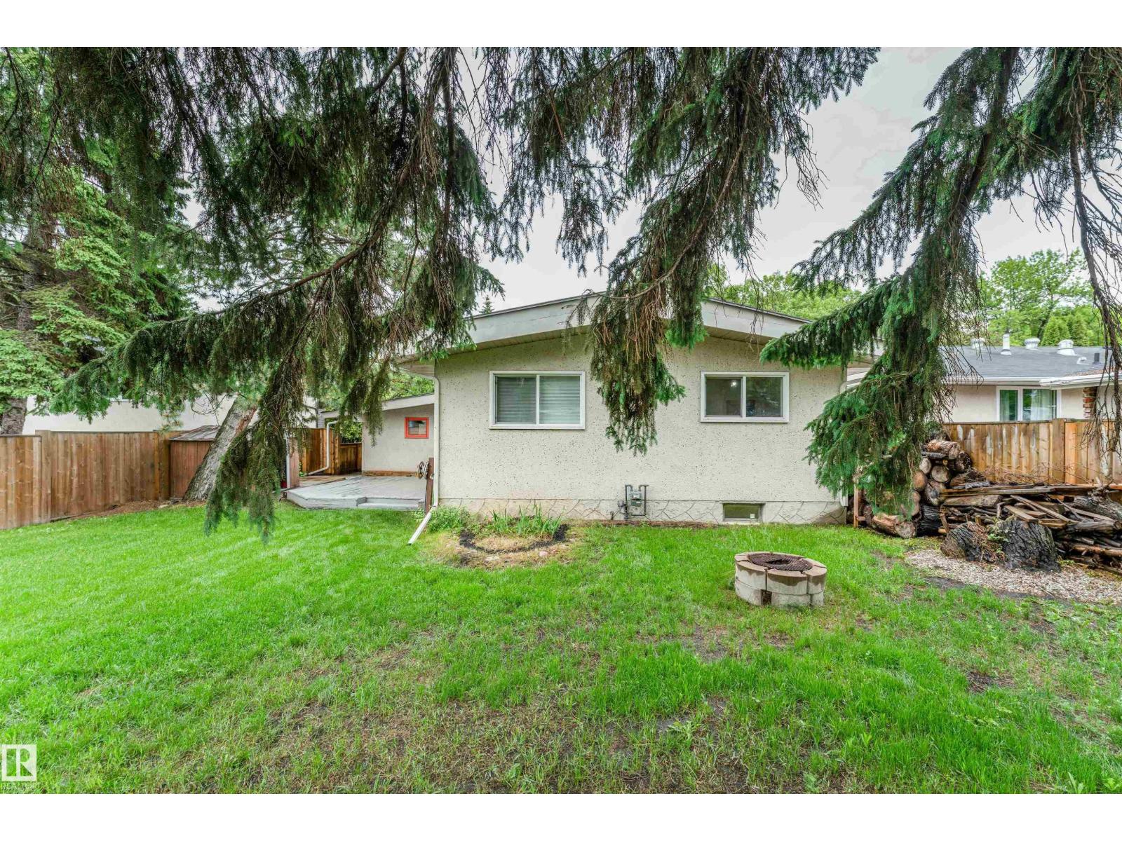 60 Fenwick CR — photo 49