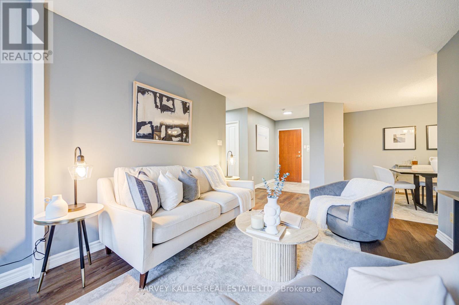#212 120 PROMENADE CIRCLE - 14