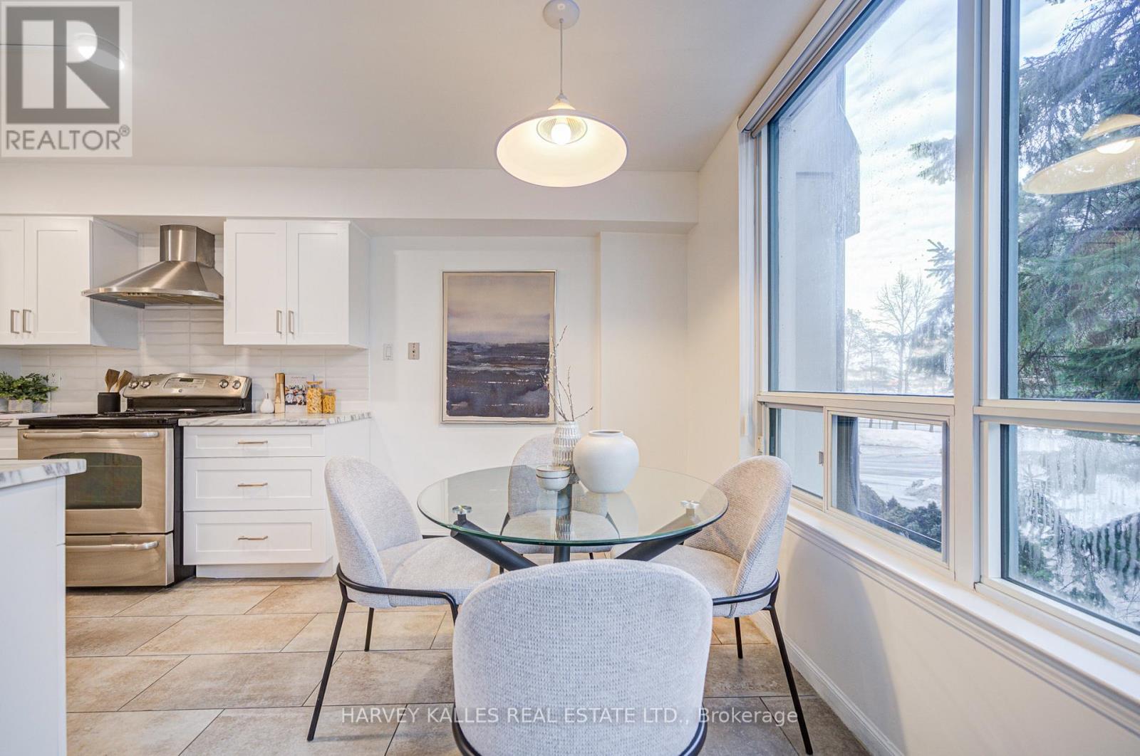 #212 120 PROMENADE CIRCLE - 17