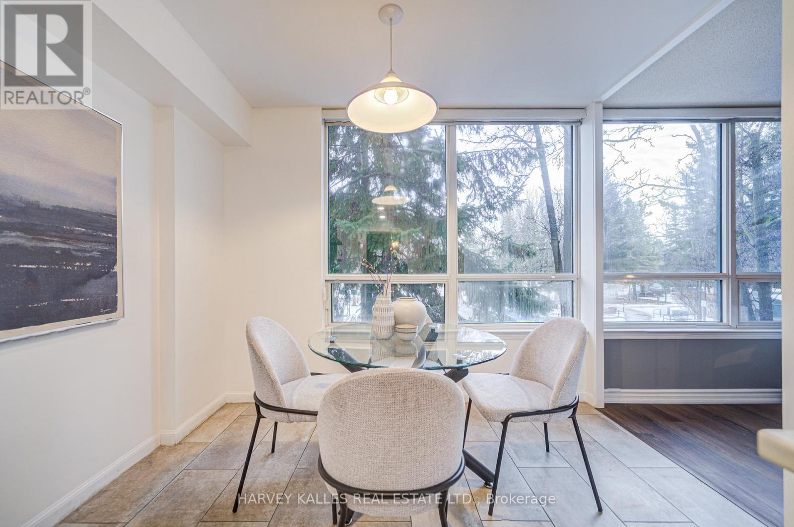 #212 120 PROMENADE CIRCLE - 19