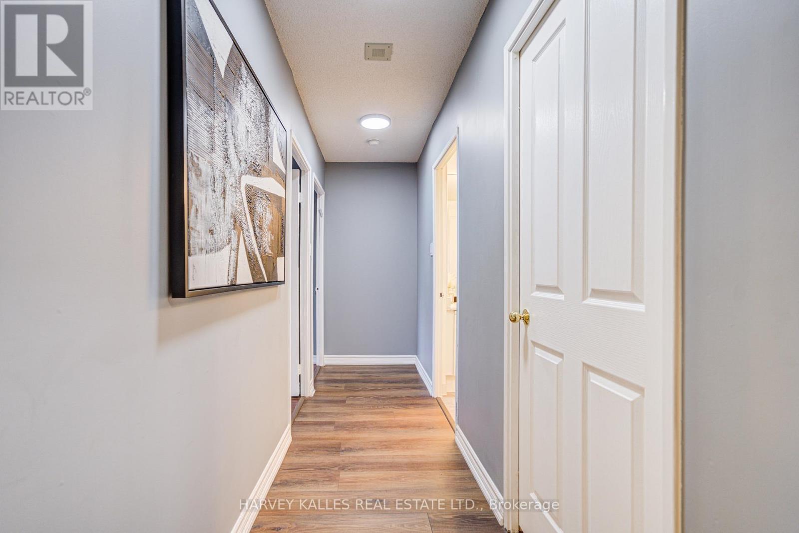 #212 120 PROMENADE CIRCLE - 28