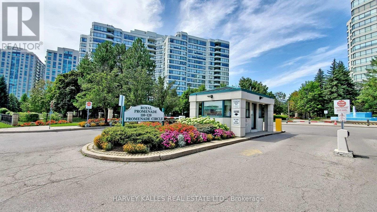 #212 120 PROMENADE CIRCLE - 41