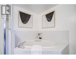 212 - 120 Promenade Circle, Vaughan, ON L4J7W9 Photo 38
