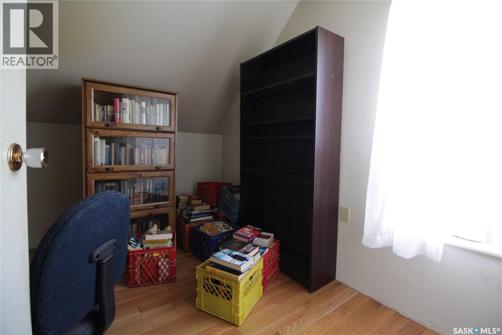 610 Broadway AVENUE — photo 14