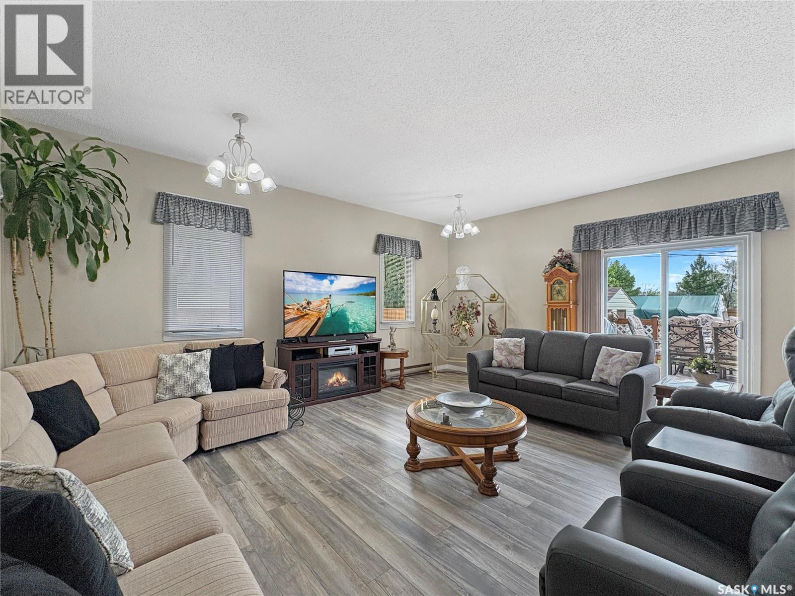 602 104th STREET - 16