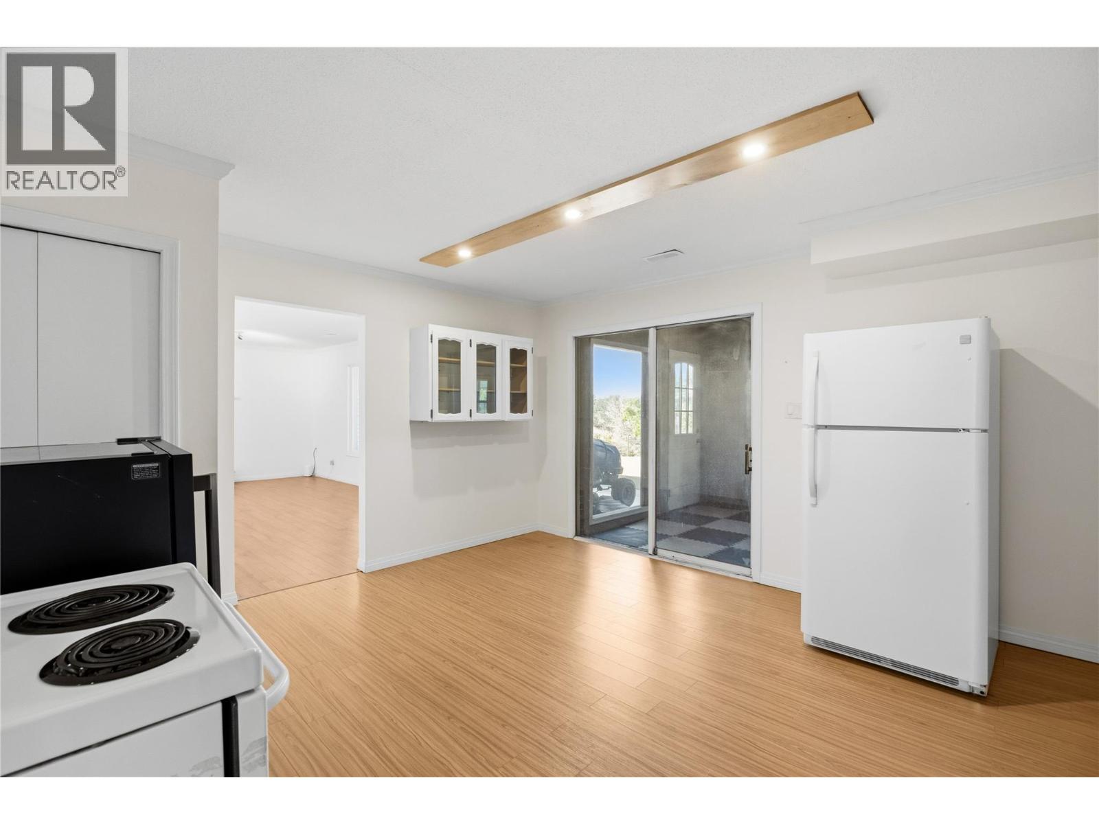 199 Lakehill Road - 19