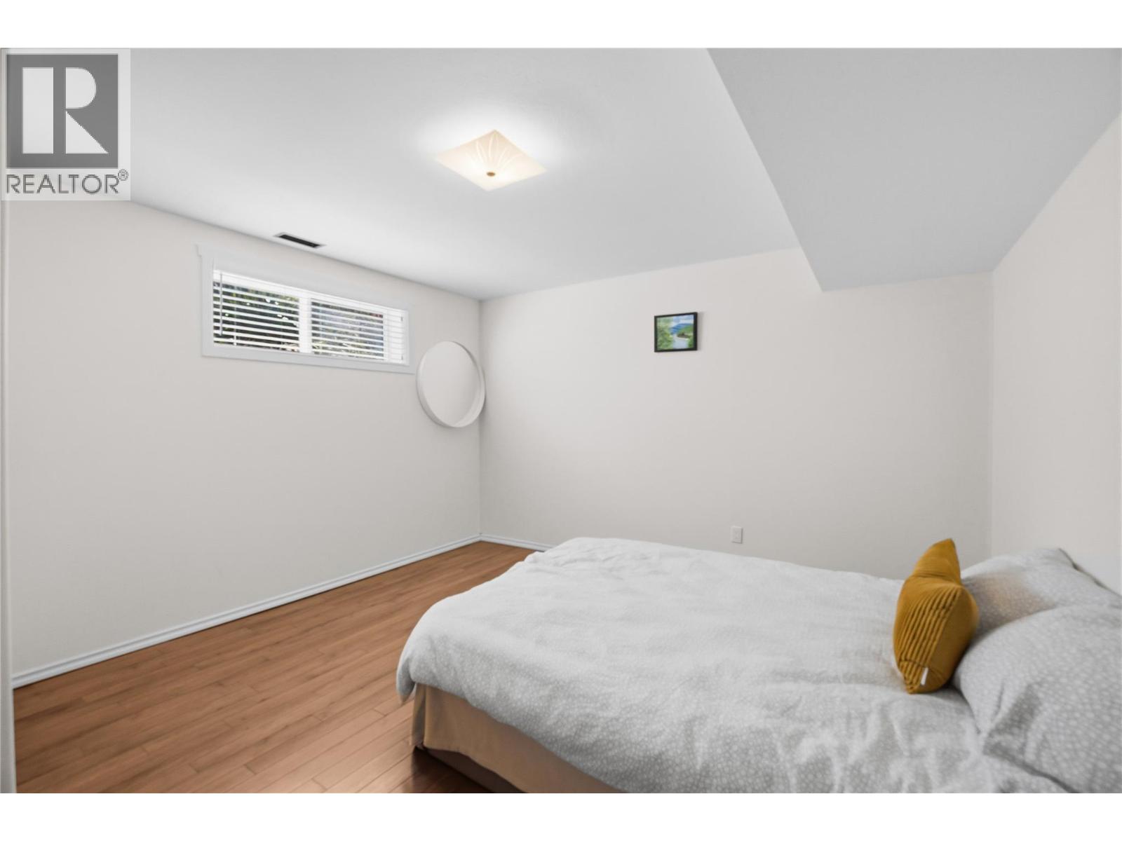 199 Lakehill Road - 24