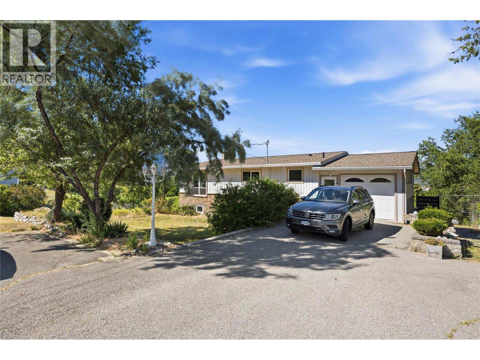 199 Lakehill Road - 36