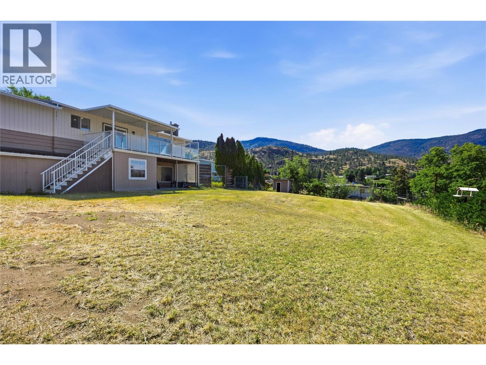 199 Lakehill Road - 37