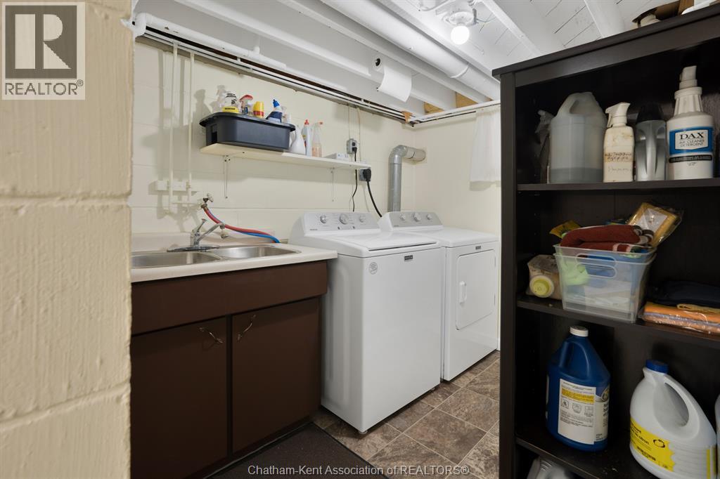18 WOODLAND AVENUE - 37