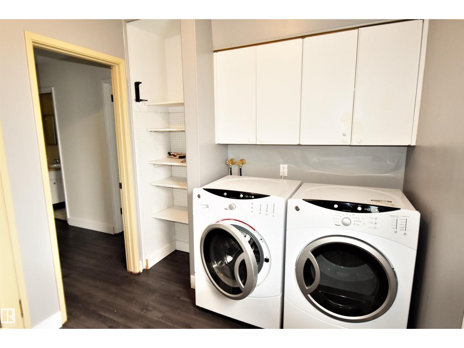 5114 44 AV — photo 11
